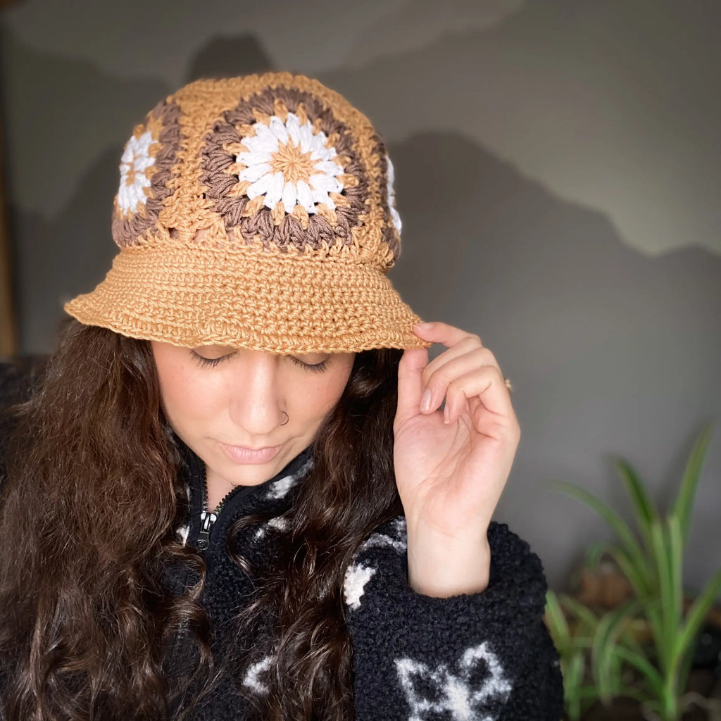 Cascade Bucket Hat