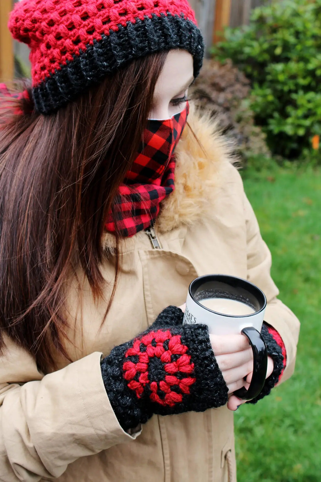 Cascade Café Mitts