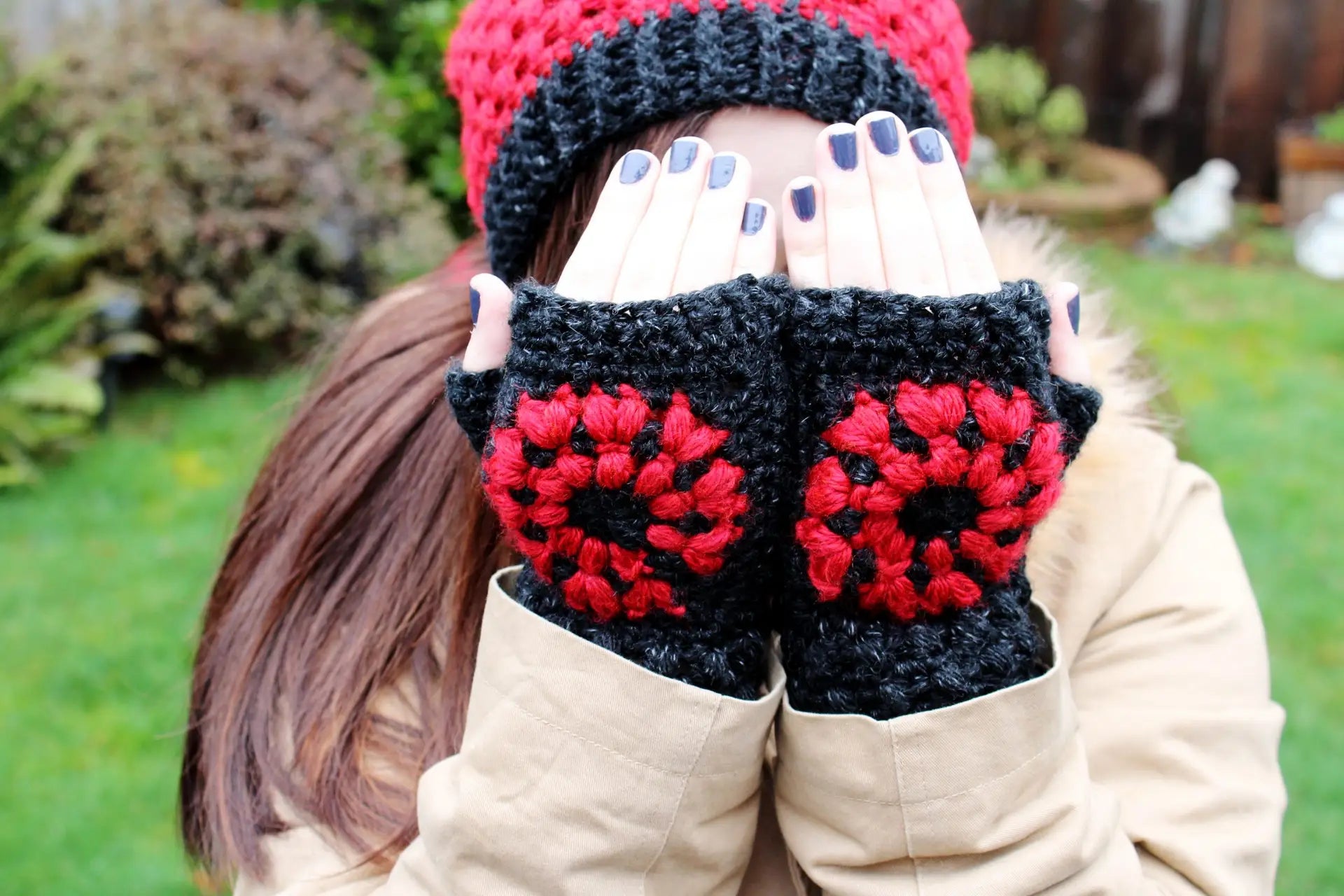 Cascade Café Mitts Crochet Pattern