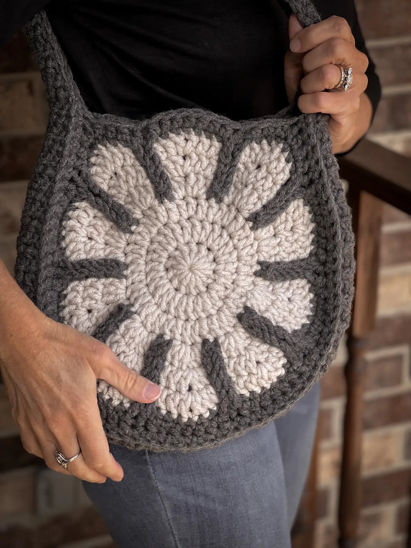Soul Flower Bag Crochet Pattern