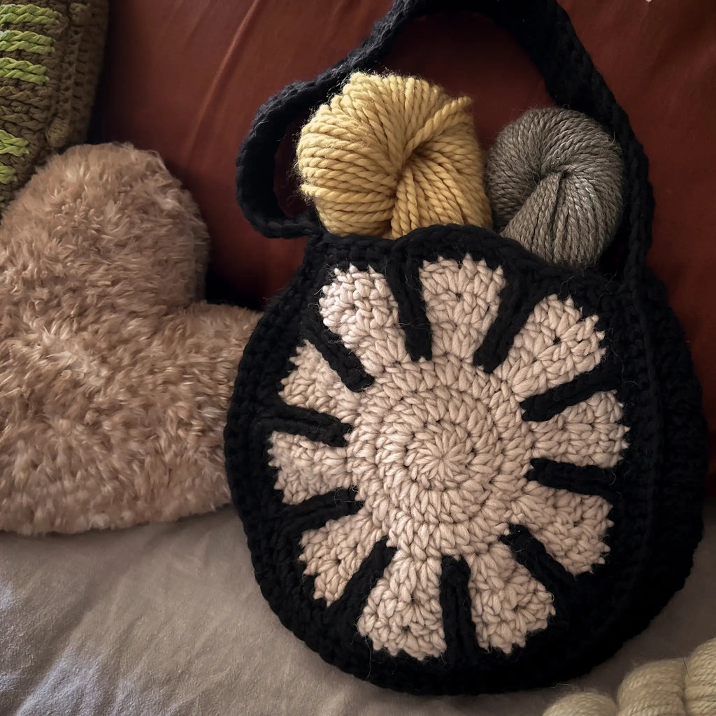Soul Flower Bag Crochet Pattern